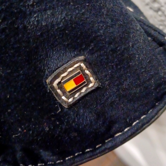 TOMMY HILFIGER navy/black sueded purse - Picture 3 of 9